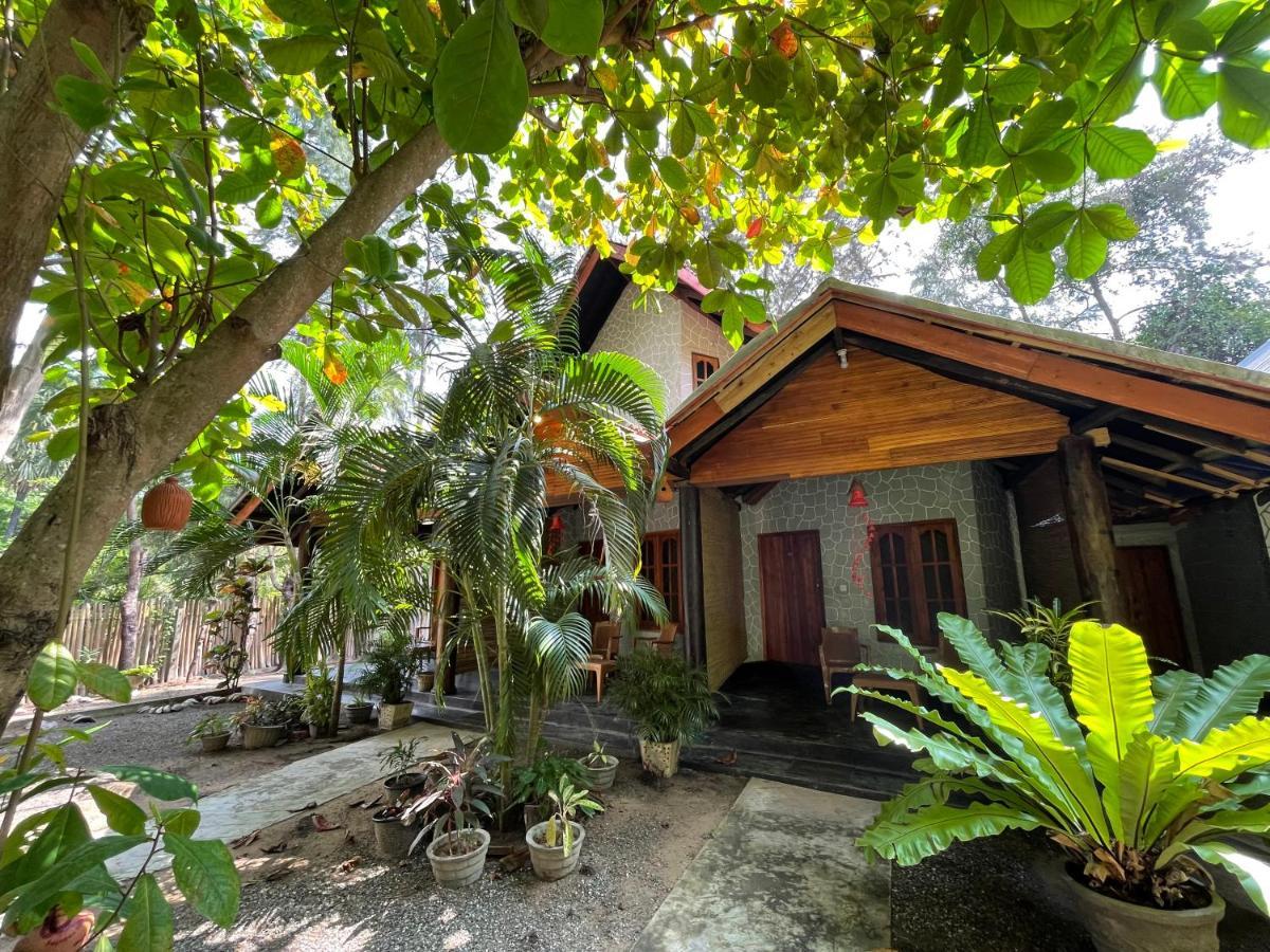 New Roy Guest House Kalkudah  Luaran gambar
