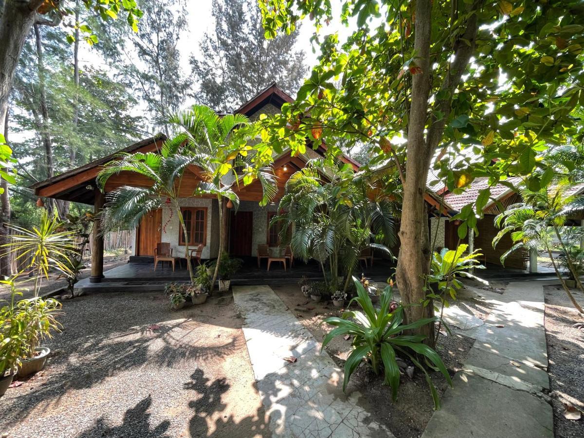 New Roy Guest House Kalkudah  Luaran gambar